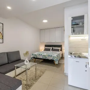 Appartement Nikol, Split